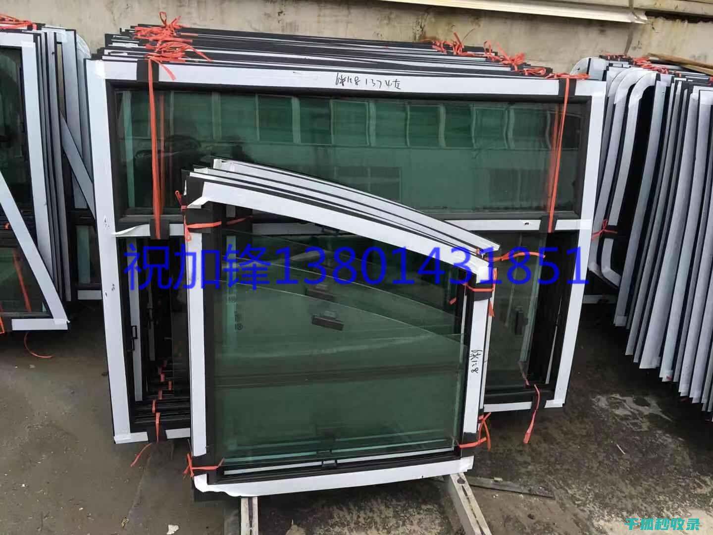 车窗防雾贴的防污渍性能测试 (车窗防雾贴的使用方法)